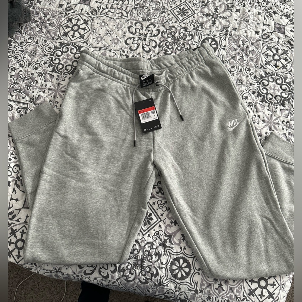 NWT Nike Women’s Joggers